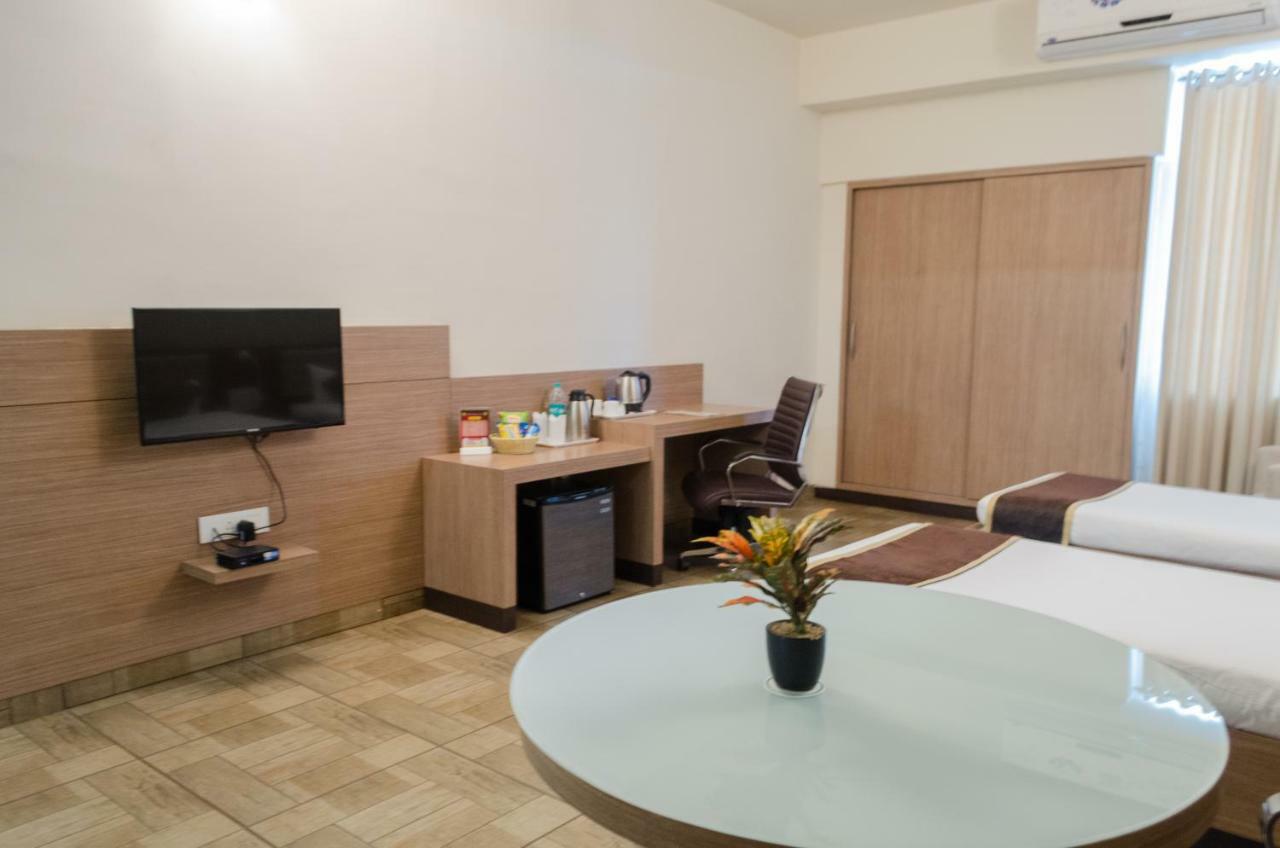 Hotel Genista Inn Ranchi Zewnętrze zdjęcie
