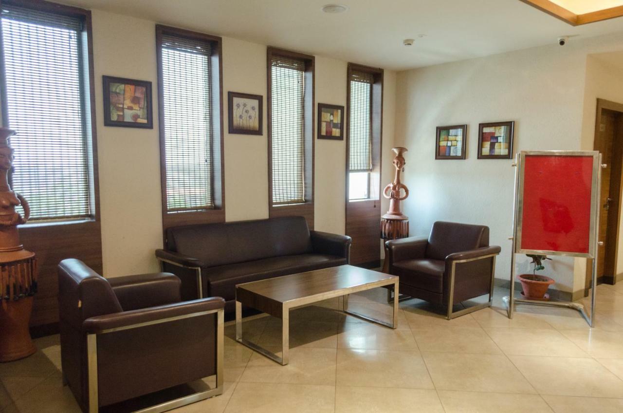 Hotel Genista Inn Ranchi Zewnętrze zdjęcie